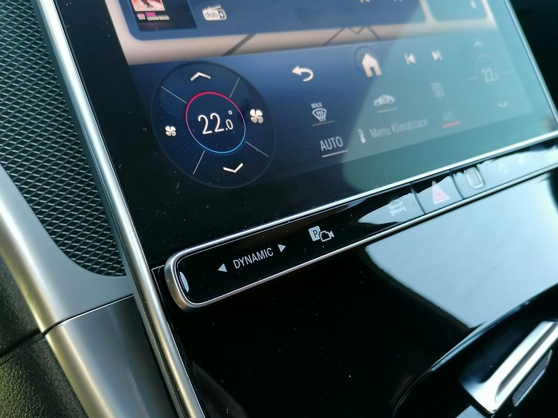 Mercedes-Benz Třídy C (2022) 200d 9G Luxury Line,Kůže - fotka 14 z 42
