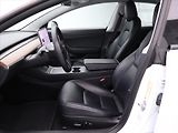 Tesla Model 3 LR 366kW 75kWh AWD DPH - náhled 10
