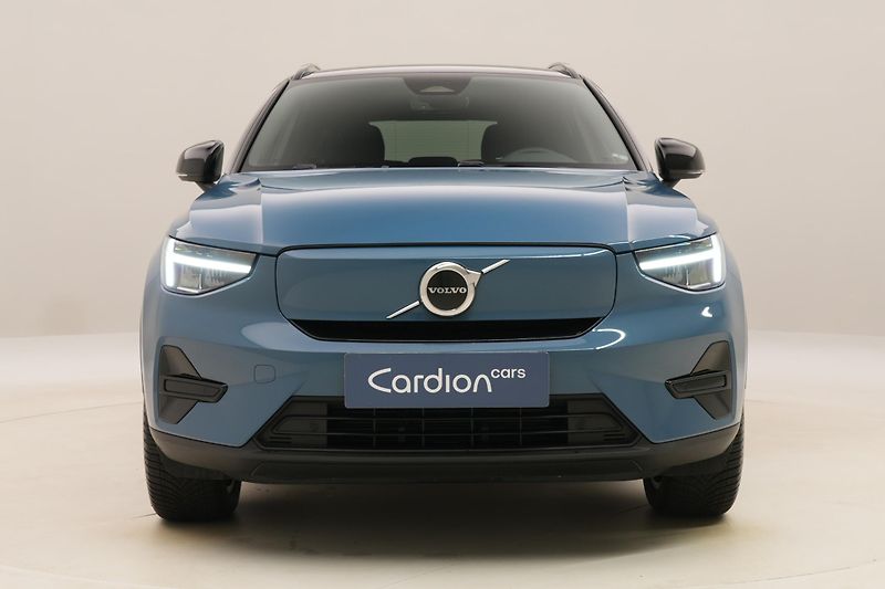 Volvo XC40 PURE ELECTRIC RECHARGE PLUS - fotka 15 z 55