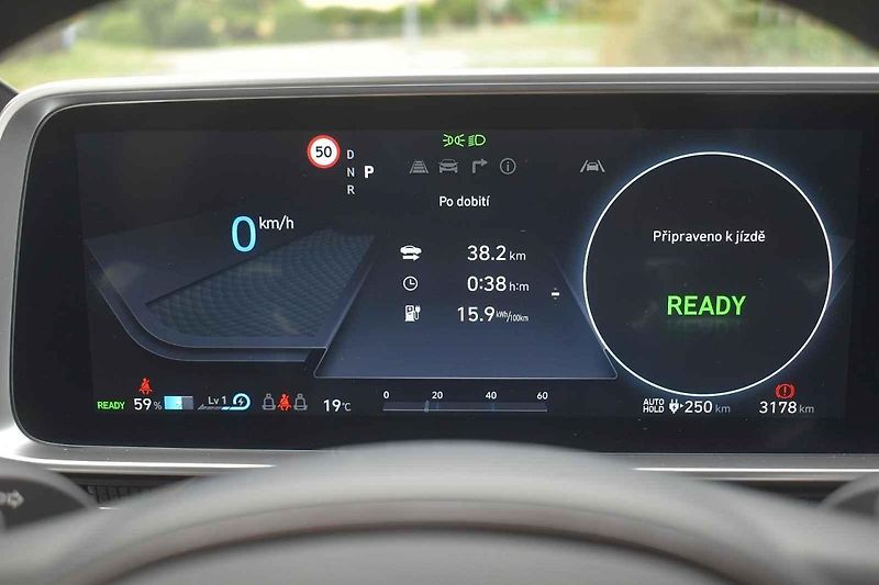 Každý model Hyundai nyní vypadá úplně jinak. Ioniq 6 je oblý