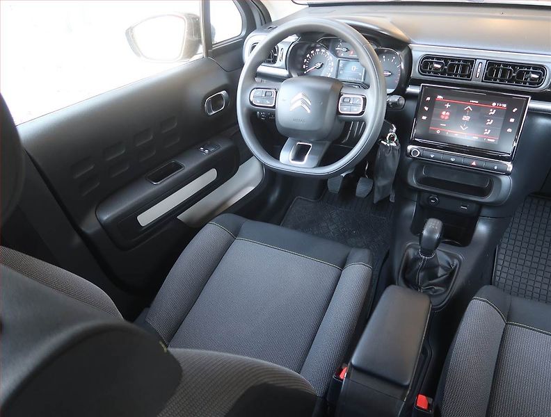Mazda 2 (2009) 1.3 i, zamluveno - fotka 7 z 16