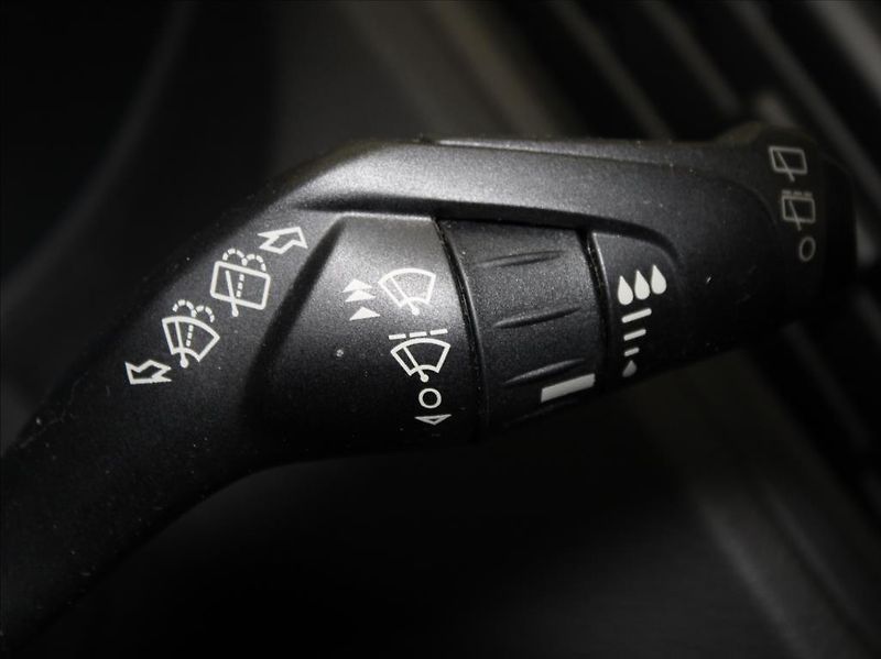 Ford Kuga 1,5 TDCi 88kW Titan.X ACC ČR - fotka 19 z 23