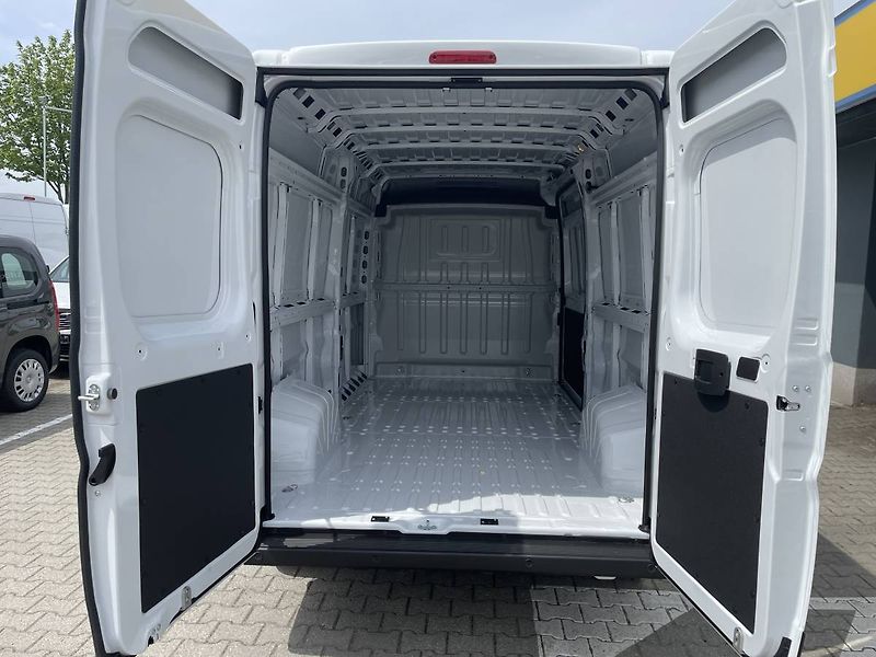 Opel Movano Van 3500 L3H22,2 CDTi (103kW/ - fotka 17 z 21