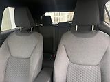 Toyota Yaris Cross 1.5 HEV Style + zimní komplety - náhled 8