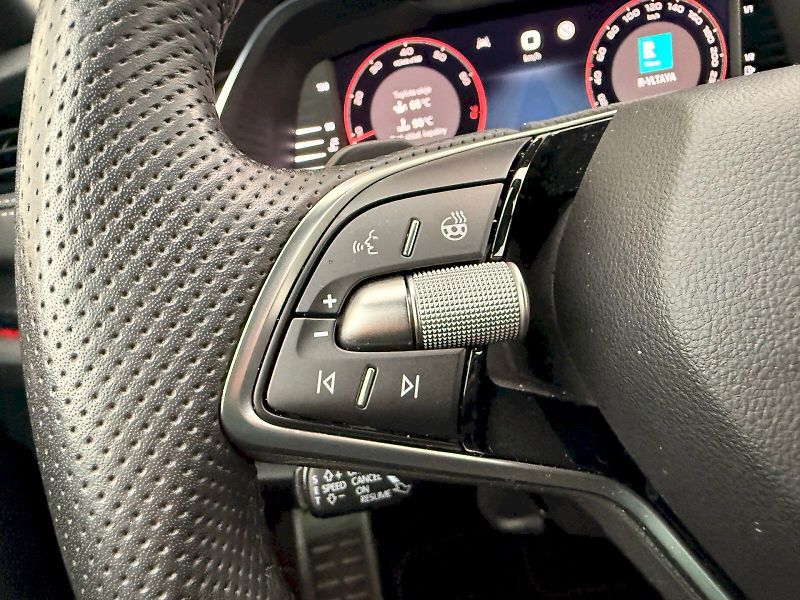 Škoda Octavia (2025) OCT.COMBI SPORTLINE 1,5 TSI M- - fotka 22 z 34