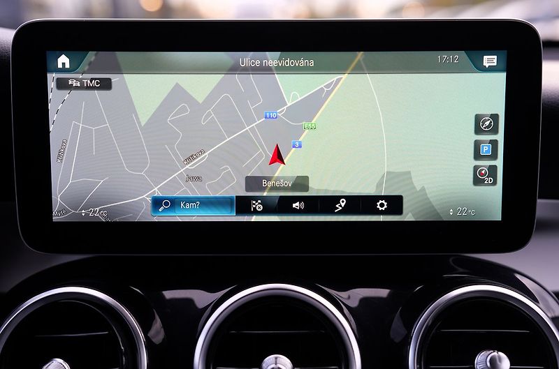 Mercedes-Benz GLC 220d 4Matic/facelift - fotka 38 z 42
