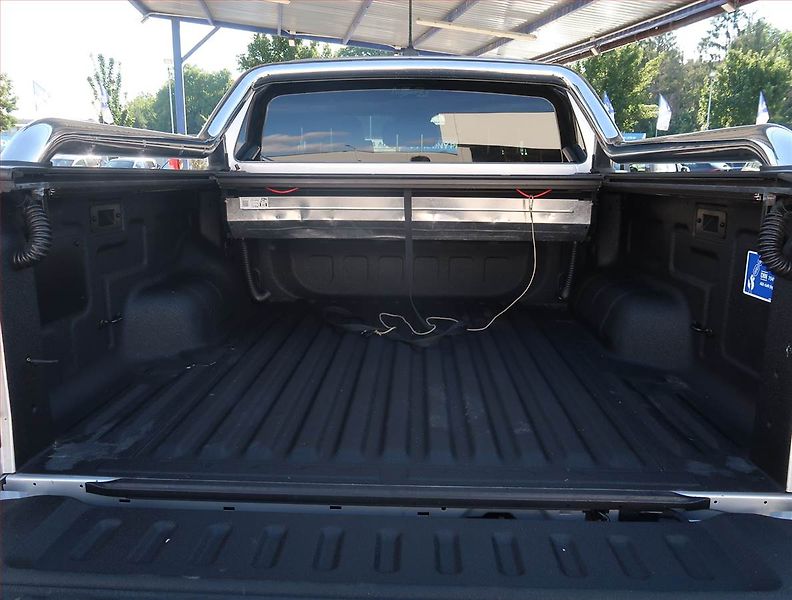 Volkswagen Amarok (2024) V6 3.0 TDI - fotka 14 z 22