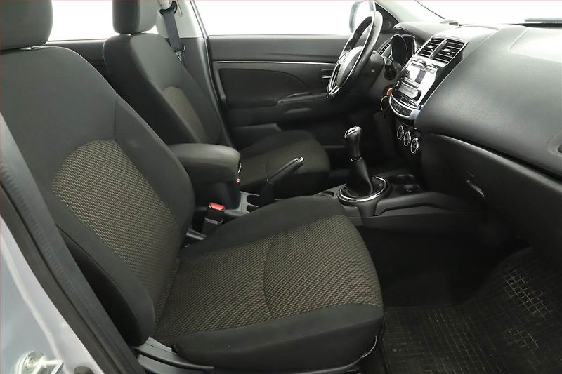 Mitsubishi ASX (2016) 1.6 MIVEC, Tempomat - fotka 7 z 14