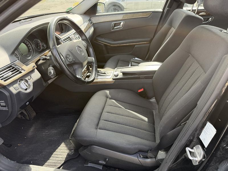 Mercedes-Benz Třídy E 250 CGI 5G NAVIGACE SERVISKA - fotka 6 z 12