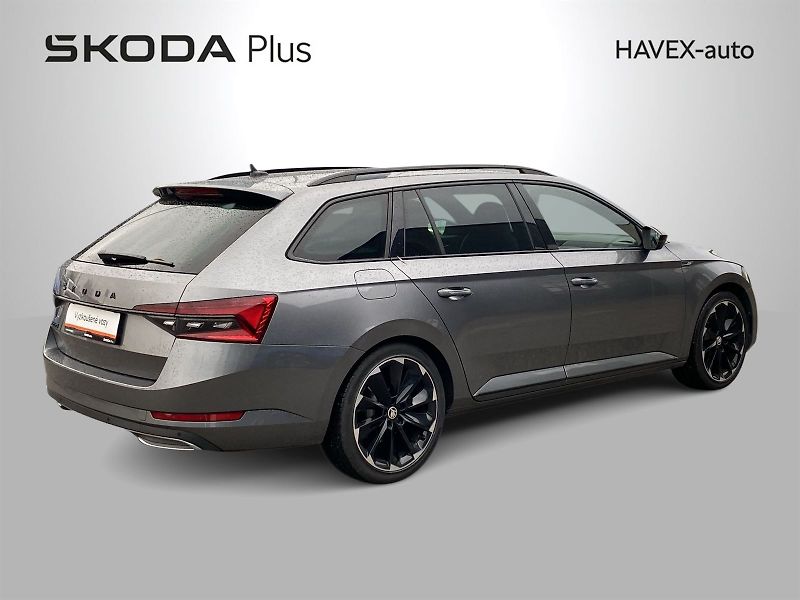Škoda Superb (2023) Combi 2.0 TDI DSG Sportline - fotka 2 z 33