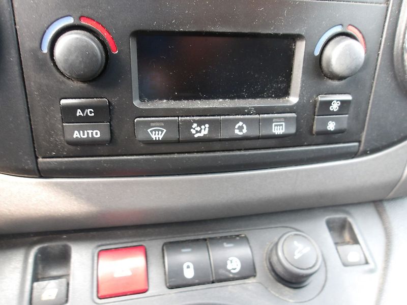 Peugeot Partner Tepee 1,6HDi ČR 2xŠOUP. STK05/2028! - fotka 15 z 23