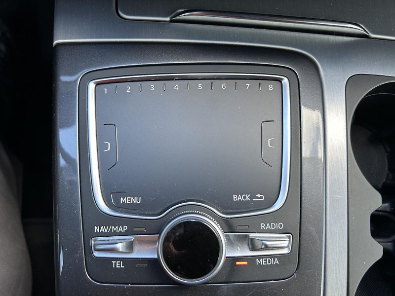 Audi Q7 (2019) 5.0 TDi 210KW S-LINE M- HYBRID - fotka 22 z 27