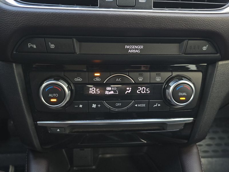 Mazda 6 (2015) 2,2 SkyActive-D 129 kW, NAVI, - fotka 22 z 30