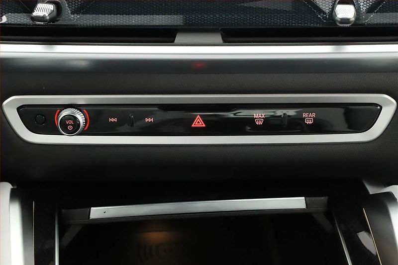 BMW X6 (2025) xDrive40i, M PAKET, KEYLESS - fotka 31 z 31