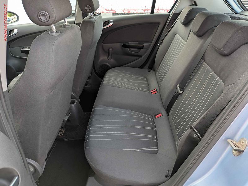 Opel Corsa (2008) 1.2i, ČR, Klima - fotka 10 z 12