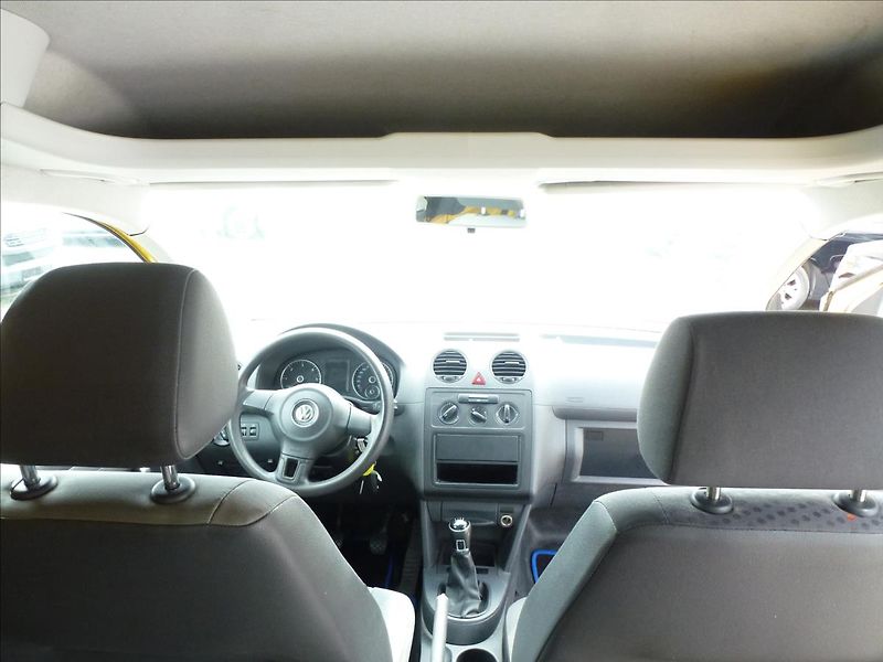 Volkswagen Caddy 2,0 TDI Nová spojka,Nové pneu - fotka 29 z 50