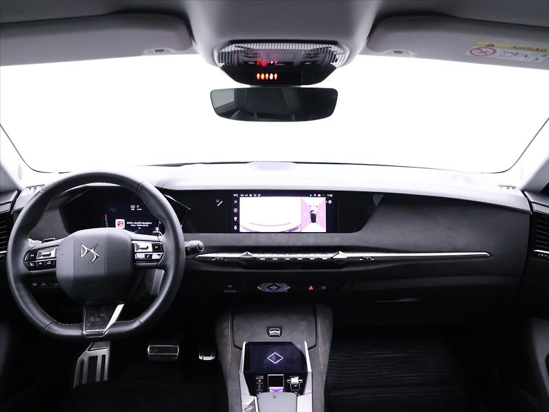 DS Automobiles DS4 1,6 PureTech 165kW Aut. CZ - fotka 30 z 37