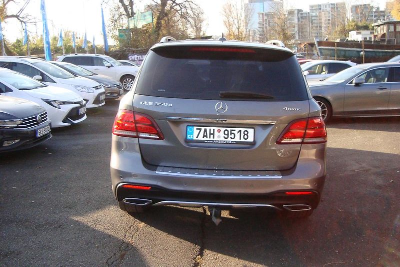 Mercedes-Benz GLE (2017) 350 D,4-Matic,AUT,AMG paket - fotka 13 z 92