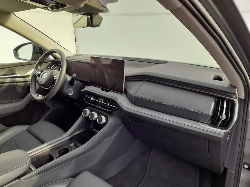 Škoda Kodiaq Exclusive Selection 2.0 TDI 14 - fotka 16 z 20