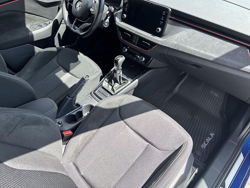 Škoda Scala (2024) 1.0 TSI 85 kW DSG Selection - fotka 8 z 31