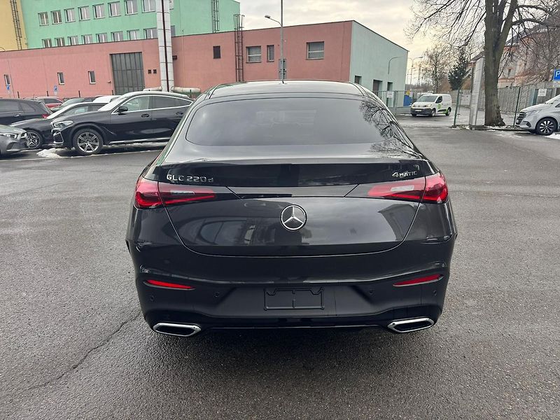 Mercedes-Benz GLC (2026) 220 d 4MATIC kupé - fotka 6 z 26