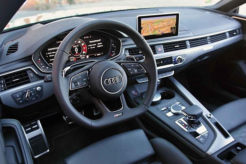 Audi RS 5 Coupé.