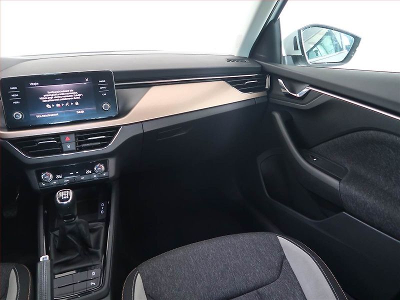 Škoda Scala (2020) Style 1.5 TSI, ČR,1.maj - fotka 8 z 14