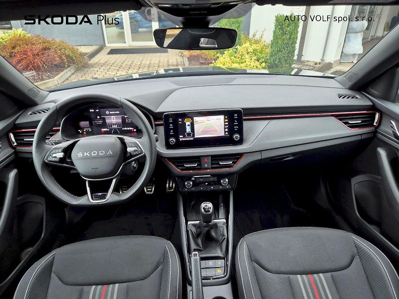 Škoda Kamiq (2025) Monte Carlo 1.5 TSI 110 kW 6°m - fotka 5 z 29