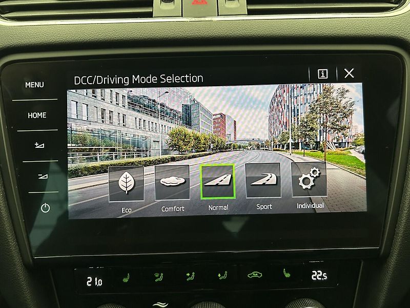 Škoda Octavia 2.0 TSI RS - fotka 24 z 35