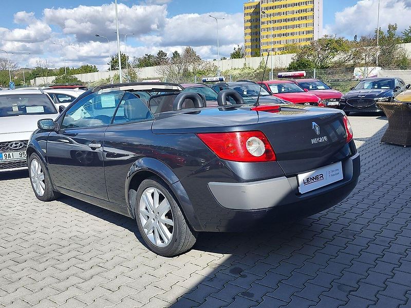 Renault Mégane 2.0 16V/99kW Cabrio - fotka 13 z 36