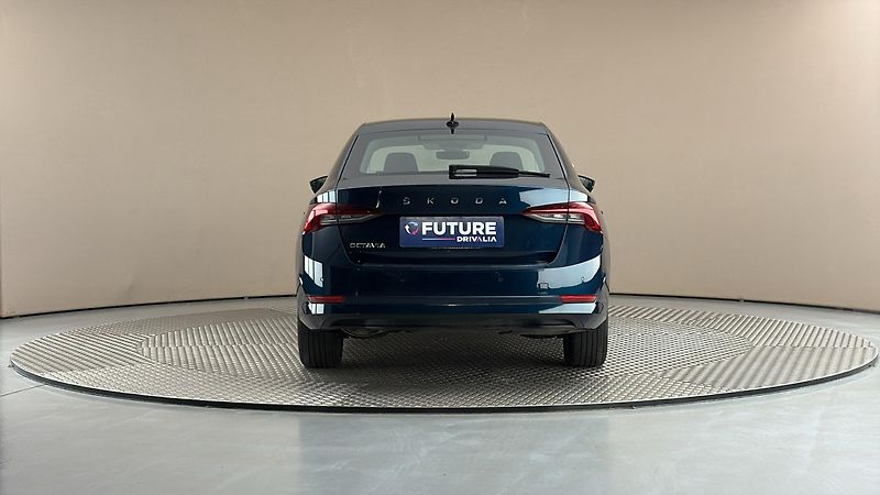 Škoda Octavia 2.0 TDI DSG Style - fotka 5 z 25