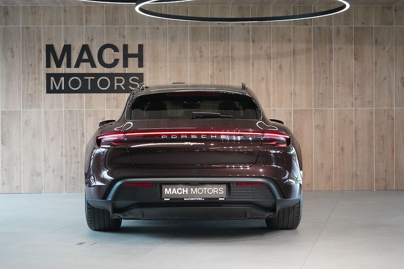 Porsche Taycan Sport Turismo, Pano, Matrix - fotka 11 z 50