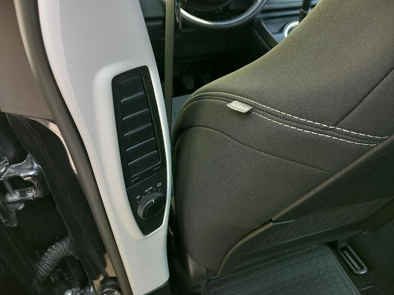 Citroën C4 Picasso (2010) 1,6HDi SERVISKA NAVI  NOVÁ STK - fotka 15 z 34
