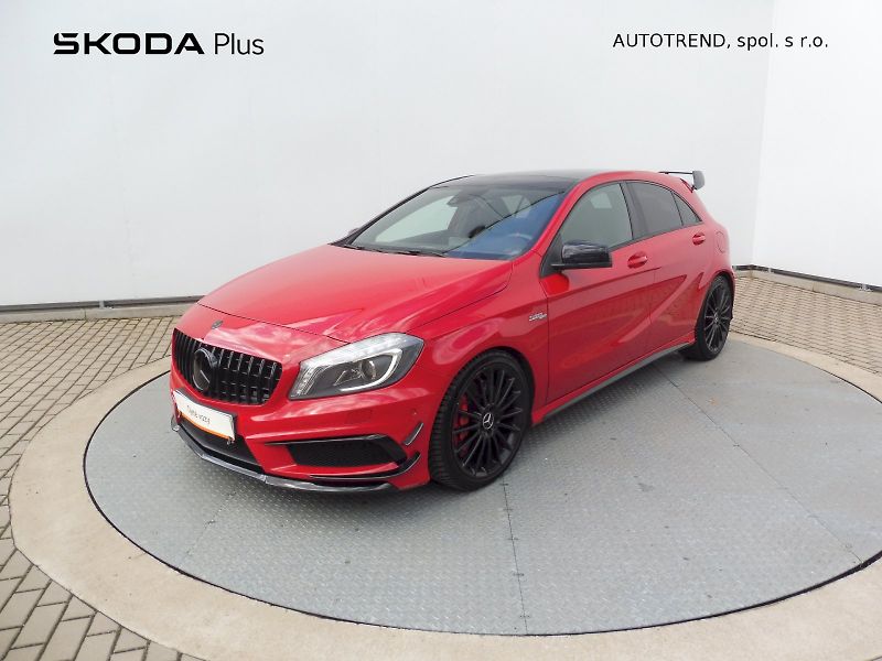 Mercedes-Benz Třídy A (2013) A45 AMG 2,0 265kW 4MATIC Perfo - fotka 1 z 25