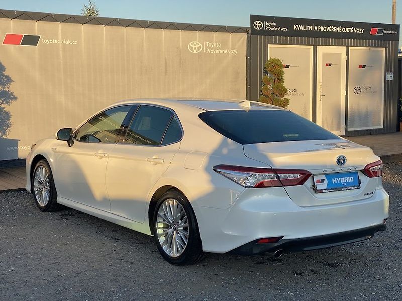Toyota Camry 2.5HSD, ČR, Executive VIP, JBL - fotka 5 z 19