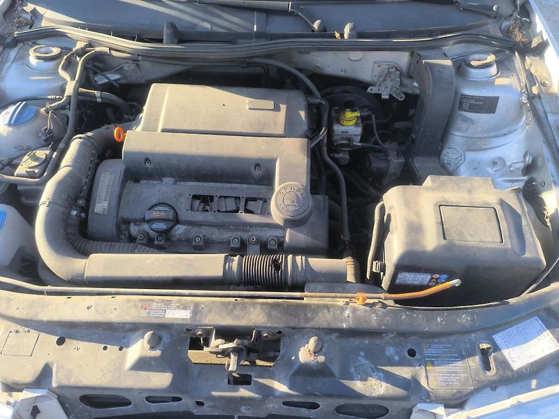 Škoda Octavia KRÁSNÁ,170TKM,1MAJ.SERVISKA - fotka 19 z 24
