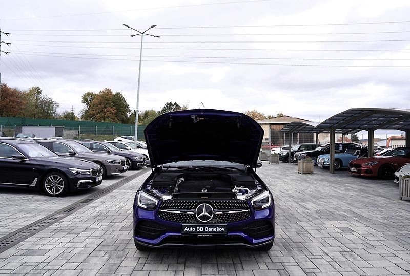 Mercedes-Benz GLC 300 de 4Matic Coupe AMG,ČR - fotka 9 z 46