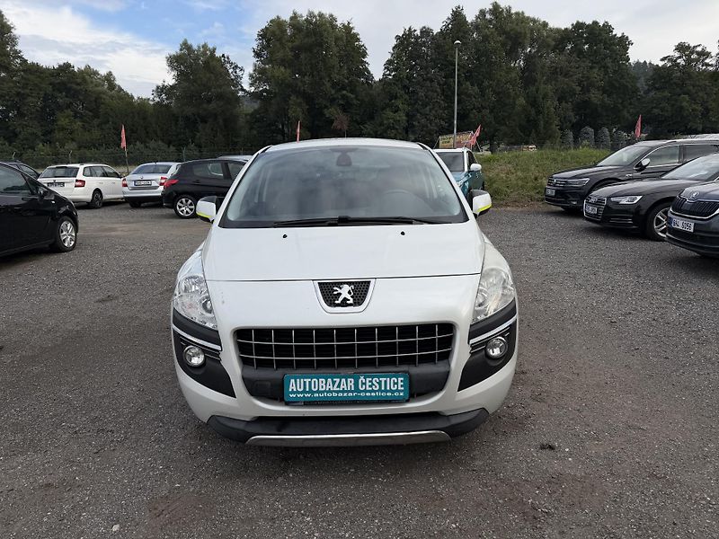 Peugeot 3008 1.6 HDI - fotka 2 z 24