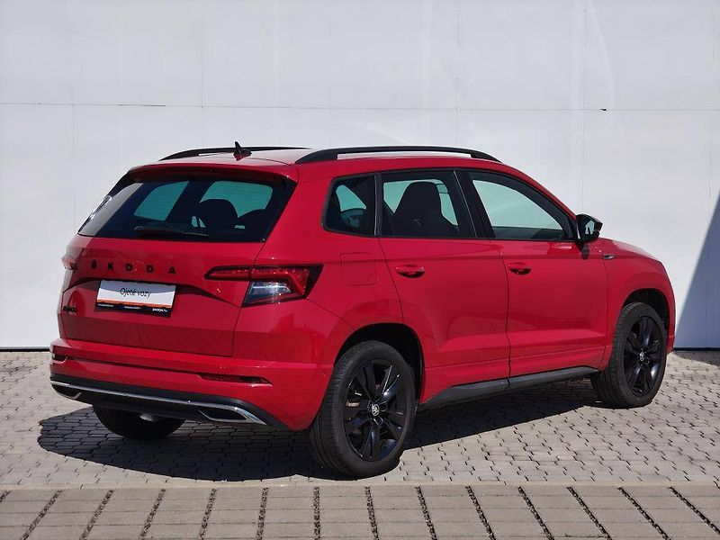 Škoda Karoq Sportline 1,5TSI - fotka 2 z 25