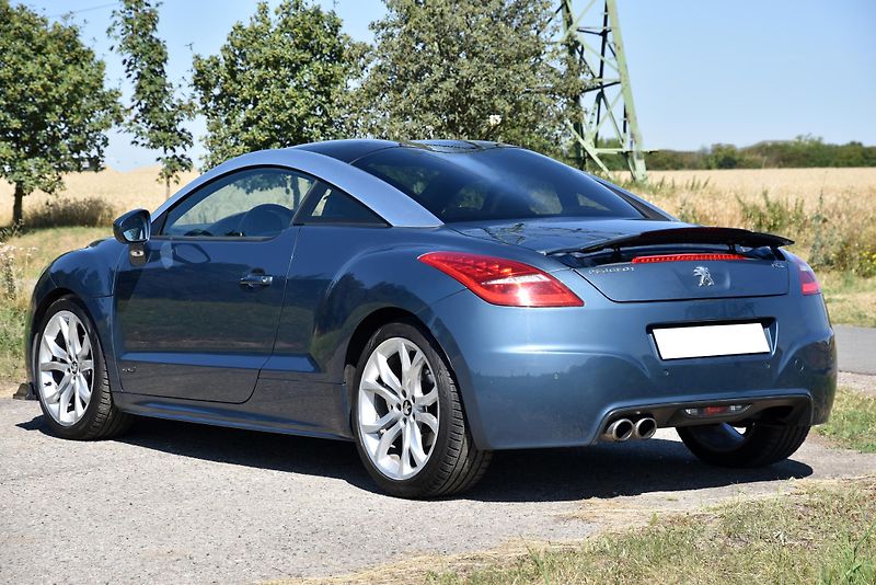 Peugeot RCZ 1.6 T GT-LINE RED CARBON, NAVI - fotka 4 z 47