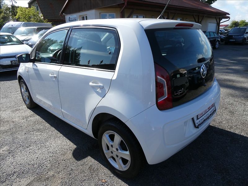 Volkswagen up! 1,0 MPi klima,serviska,2.maj. - fotka 7 z 45