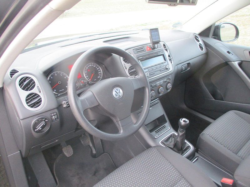 Volkswagen Tiguan 1.4TSi*110kW *TAŽ.ZAŘ*VÝHŘEV* - fotka 12 z 47
