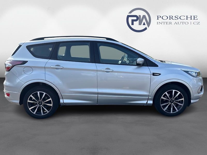 Ford Kuga 1.5 EcoBoost  ST Line  110 kW - fotka 7 z 28
