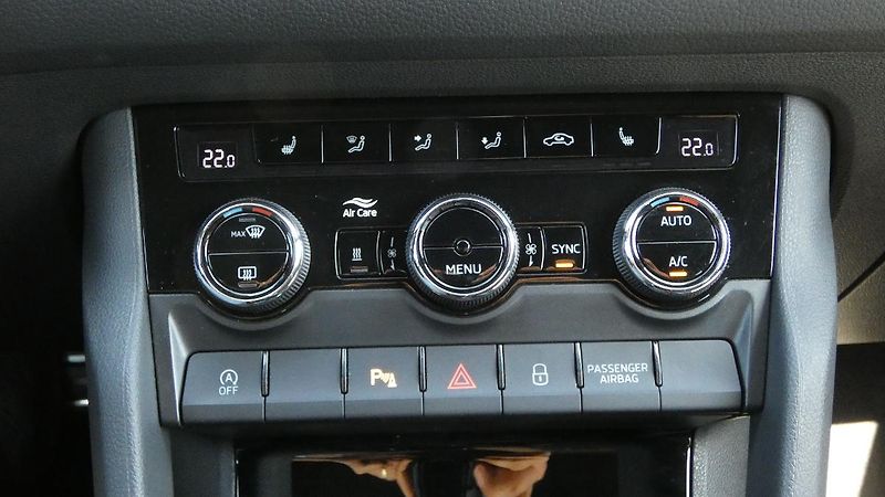 Škoda Kodiaq 2,0 TDI DSG 4x4 Sportline - fotka 17 z 27