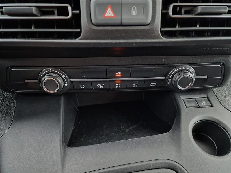 Opel Combo 1.5 Cdti Edition Plus,ČR - fotka 33 z 50