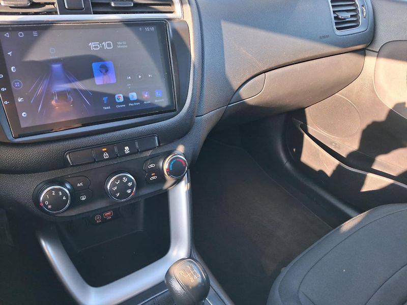 Kia Ceed 1.4 CVVT 73kW Comfort - fotka 15 z 19