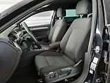 Volkswagen Passat Variant (2023) 2.0 TDI (110kW/150k) DSG, Busi - náhled 7