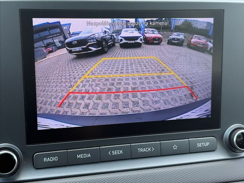 Hyundai Kona 1,0 T-GDI COMFORT ČR - fotka 14 z 15