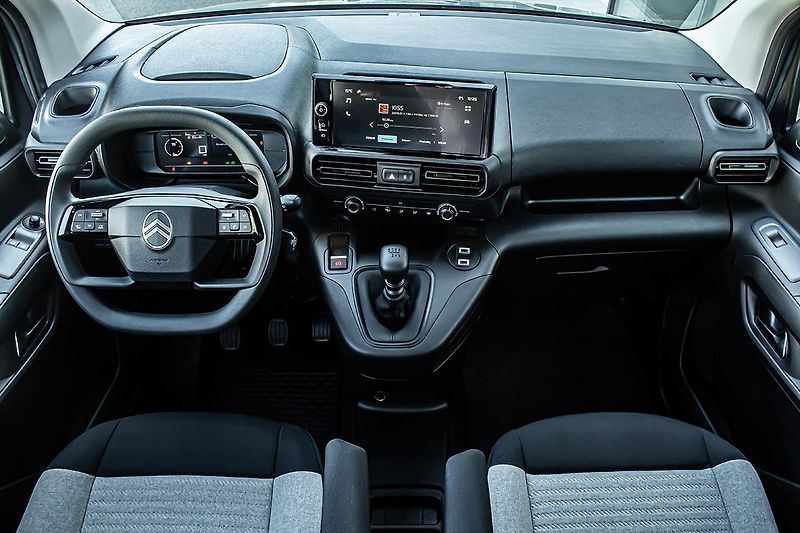 Citroën Berlingo (2026) 1,5 XL PLUS Diesel 130k+KAMERA - fotka 16 z 17