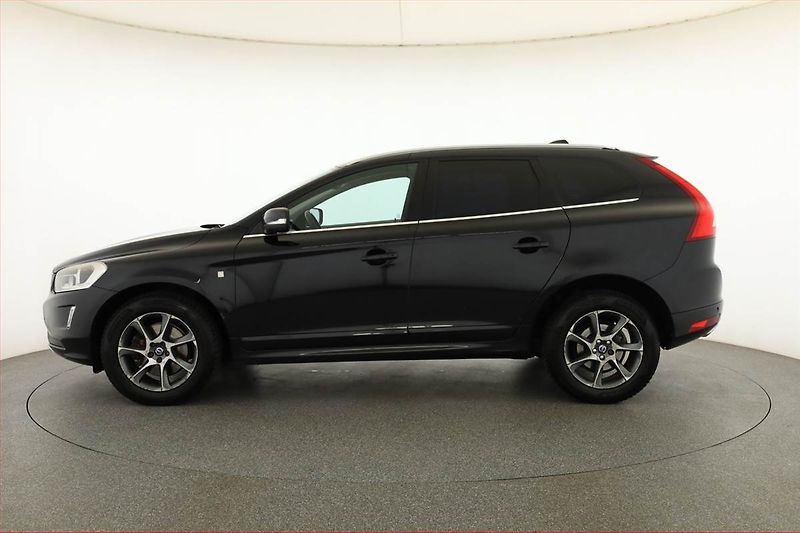 Volvo XC60 (2015) Ocean Race D4, Automat - fotka 3 z 16